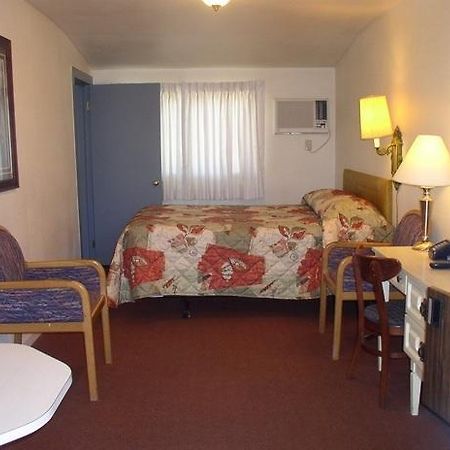 Hacienda Motel Alturas Zimmer foto